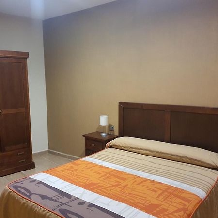Apartahotel La Corrala San Martín de Moncayo Kamer foto