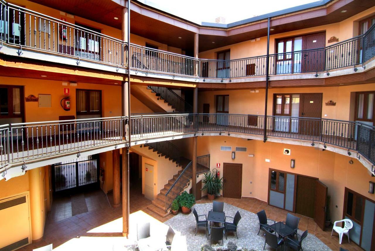 Apartahotel La Corrala San Martín de Moncayo Buitenkant foto